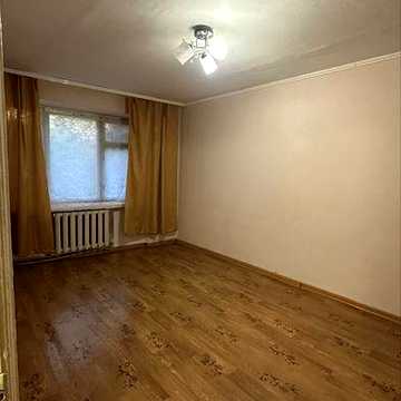 1-кімнатна квартира в центрі Могилева-Подільського! Адреса: провулок Олени Пчілки, 8, квартира 3. Можливий обмін на житло в Одесі