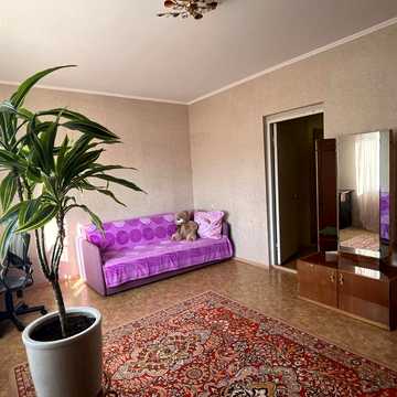 Продаж 2 кімнатної квартири,поруч метро Позняки ЖК Діадема