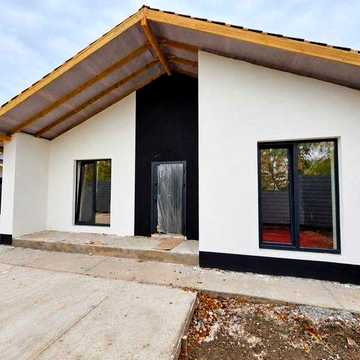 Продаж будинку під чистову або з ремонтом,  права сторона з ГАЗОМ