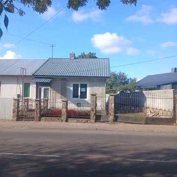 оренда половини будинку під офіс , житло