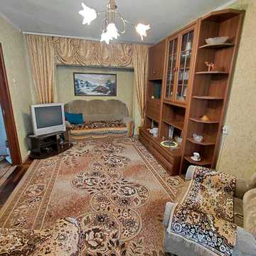 Здається 2-кім квартира в Хортицькому районі.