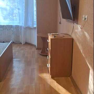 Продам 2кв  2й эт.