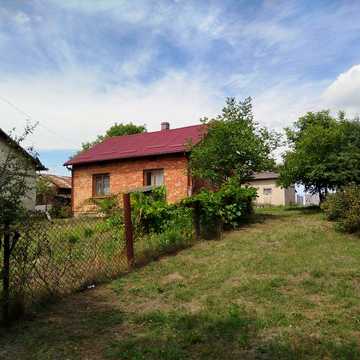 Продається будинок у селі Ситихів.