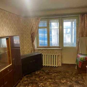 Продам 2 к 44 квартал, хрущевка