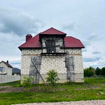 Продаж будинку в місті Березне