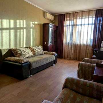 Продам 2 к.кв. рядом с метро Алексеевская по ул.Ахсарова ,11