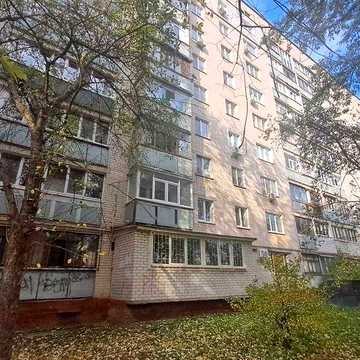 СМ Оренда1кімнатної квартири 39 м² з новим ремонтом біля ТРЦ Голлівуд, Чернігів