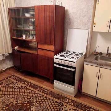 Сдам 1к квартиру площадь Победы.