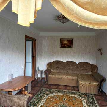 Оренда 1к метро Дарниця