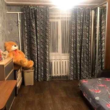 Продам гостинку на Ньютона