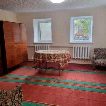 Продам будинок 90 кв.м у центрі Доброслав. 18 соток землі
