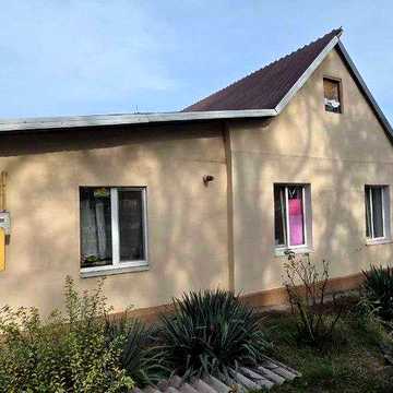 Продаеться будинок Курилівка центр