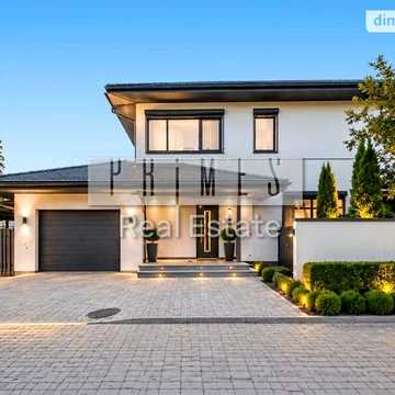 Продаж 3к Дім Центральна вулиця
