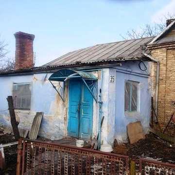 Будинок під реконструкцію, земельна ділянка, 10 сот, Рівне, вул.Золотіївська 35/1