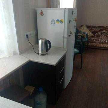 Продам гостинку со своим санузлом и мини-кухней кухней
