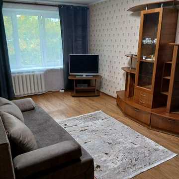 Довгострокова оренда 3к Квартира Академіка Корольова вулиця