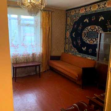 Здаю в оренду 3 кімнатну квартиру в центрі міста Коростеня, по вул.Шевченка