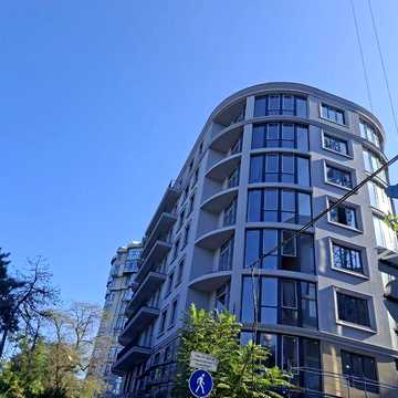 Продам 3-х комнатную квартиру в новом доме элит класса. Парк Шевченко/ Французский бульвар/ Отрада/ Ланжерон.  Оформление 0%