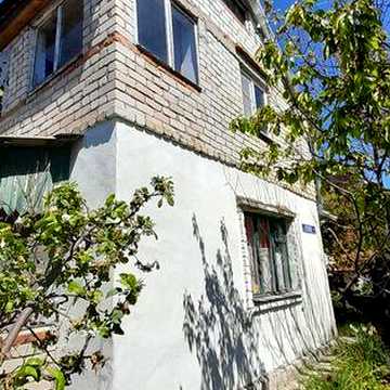 Дача за містом приватизована торг