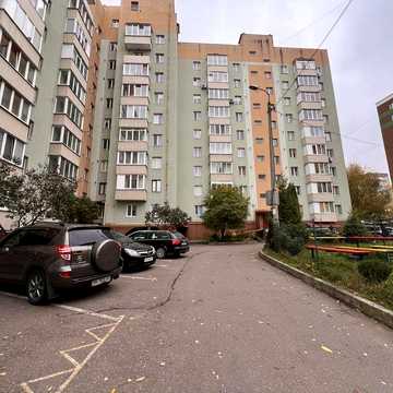 Здам в оренду 3к квартиру із автономним газовим опаленням. Може бути під офіс!