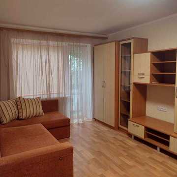Продам 1 комнатную малосемейку на ж/м Солнечный, ул.Прогрессивная