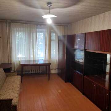 Здам 2 кімнатну квартиру. Пр. миру.
