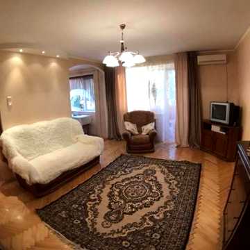 сдам 3 х к. Героев Крут  Гайдара 6/9 эт.д.,мебель техника, газ