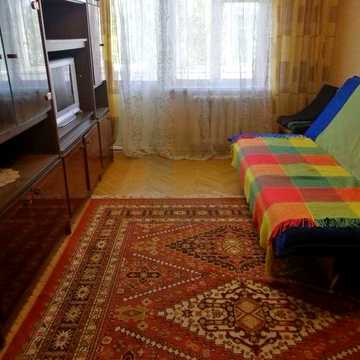 Оренда 2х  кімнатної квартири. Метро Чернігівська, Микитенка, 13, Воскресенка