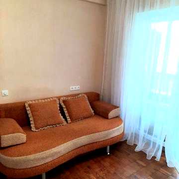 Продаж 1к. Лісовий масив, вул.космонавта Поповича(Волкова)24, добрий стан,вільна