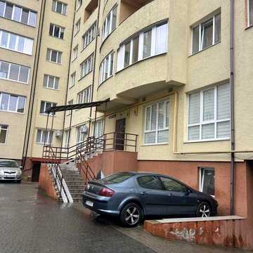 Продається 2 кімнатна квартира -мансарда вул Залізнична