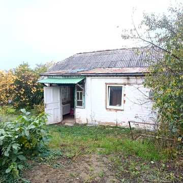 Продаж будинку 12 соток землі м. Фастів