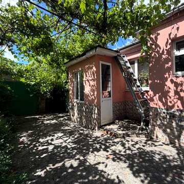 Продаж половини будинку на Миколаївці