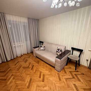 Довгострокова оренда 1к Квартира Пасічна вулиця