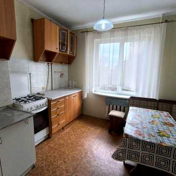Сдам 1 комнатную на Ак. Королев рынок Южныйа