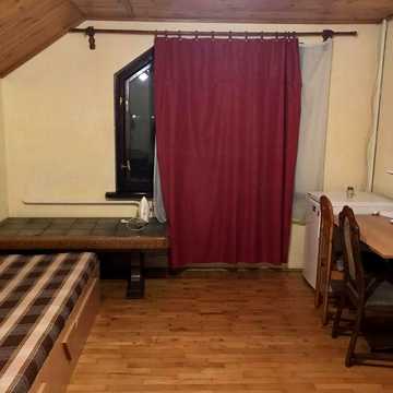 Здається 1-кімнатна квартира, для 1 людини, в блочній с-мі