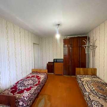 здається 3 кімнатна квартира у Квасилові