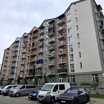 None 32000.0 USD