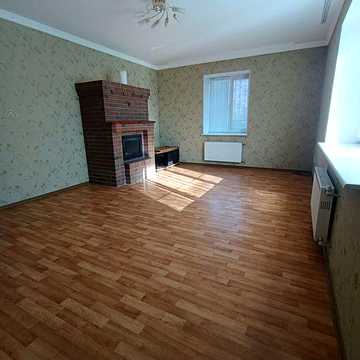 Продаж Будинку! Автономний та з укриттям!