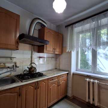 Срочно продам!!! 3х комн. квартира 62 м2. пл. Толбухина. 3й этаж