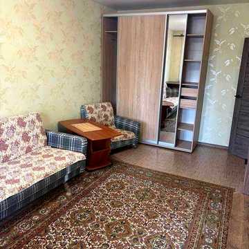 Здається квартира! Половки