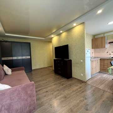 Продам 1к квартиру Приднепровск.  С ремонтом.