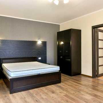 None 17000.0 USD