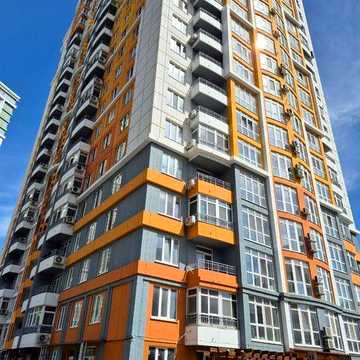 Продам 2-к квартиру з частковим ремонтом у ЖК 4 Сезону, пр-т Гагаріна (3-245-360) ЖК «Четыре сезона»
