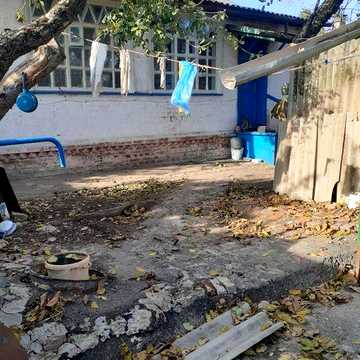 Здам будинок з двох кімнат