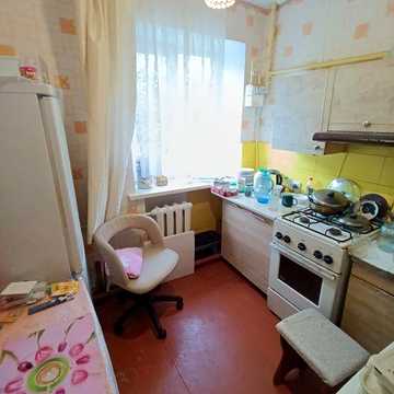 сдается 1 комнатная квартира  с ремонтом