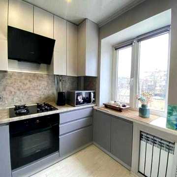 Срочно продам 1 комнатную изолированную квартиру на Одесской.