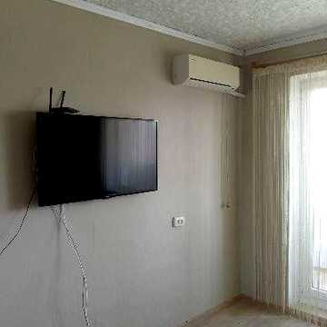 Сдам 1 кім.кв. мікр- н  Сонячний 41