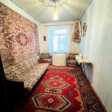 3 кімн.» сталінка», 17 квартал, під ремонт