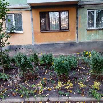 продам трёх комнатную квартиру