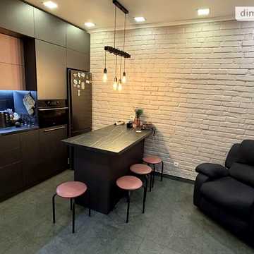Продаж 1к Квартира Хоткевича Гната вулиця